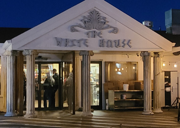 Post Falls, Idaho Restaurants: White House